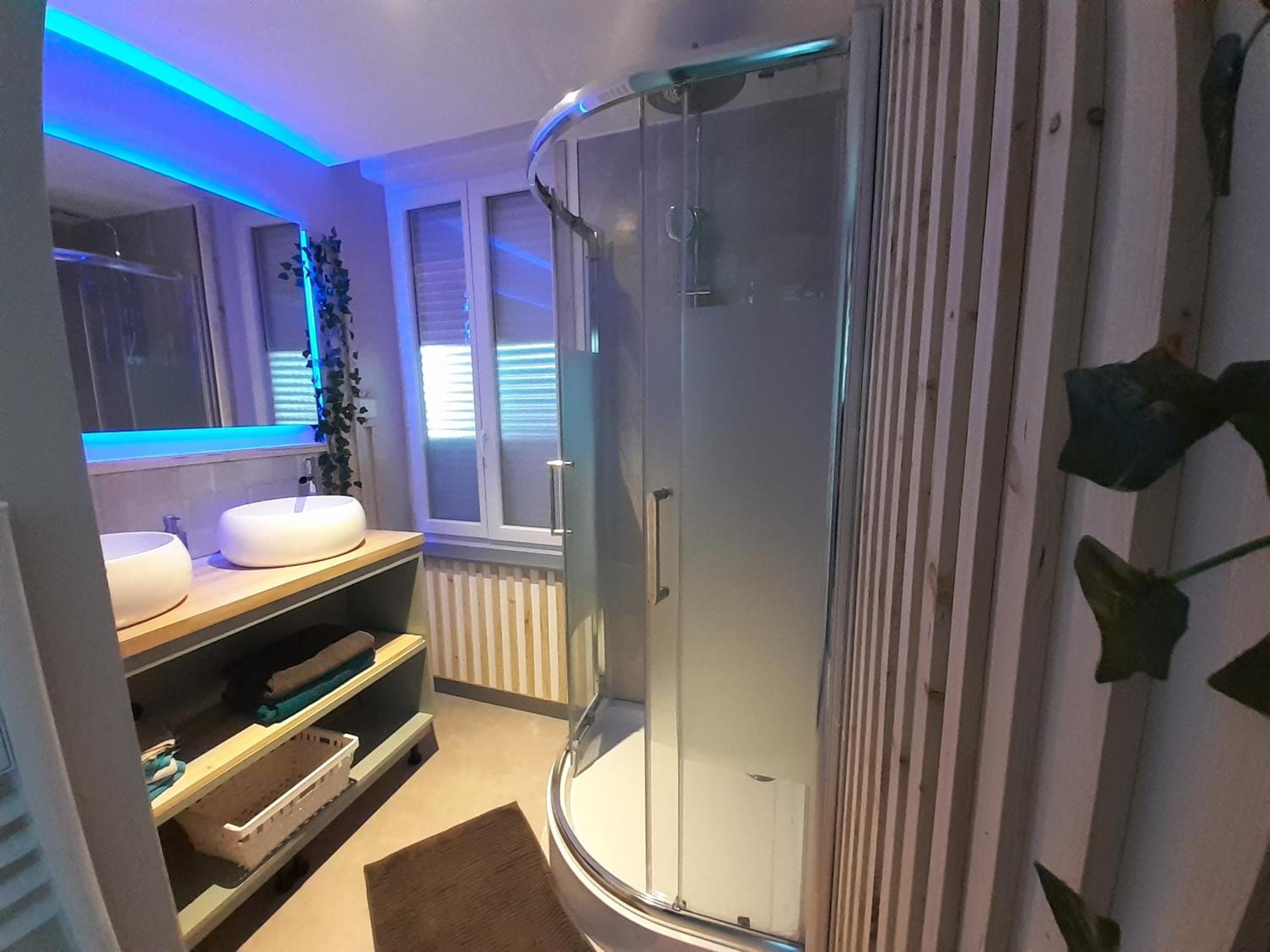 Bosquet, Hotel A Valenciennes Aulnoy-lez-Valenciennes Eksteriør bilde